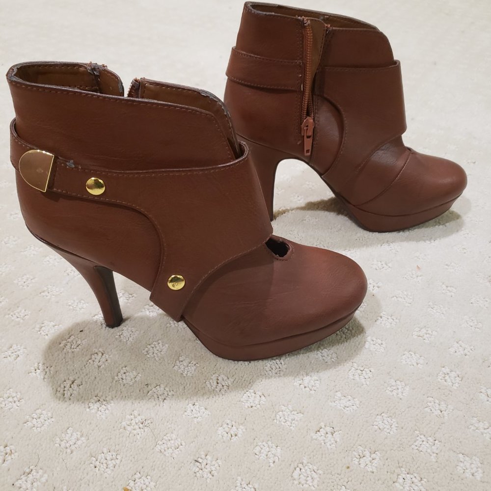 Booties - Picture 2 of 4